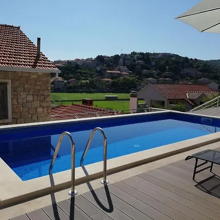 Josko Apartament *