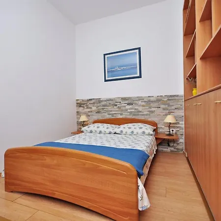 Josko Apartament Postira